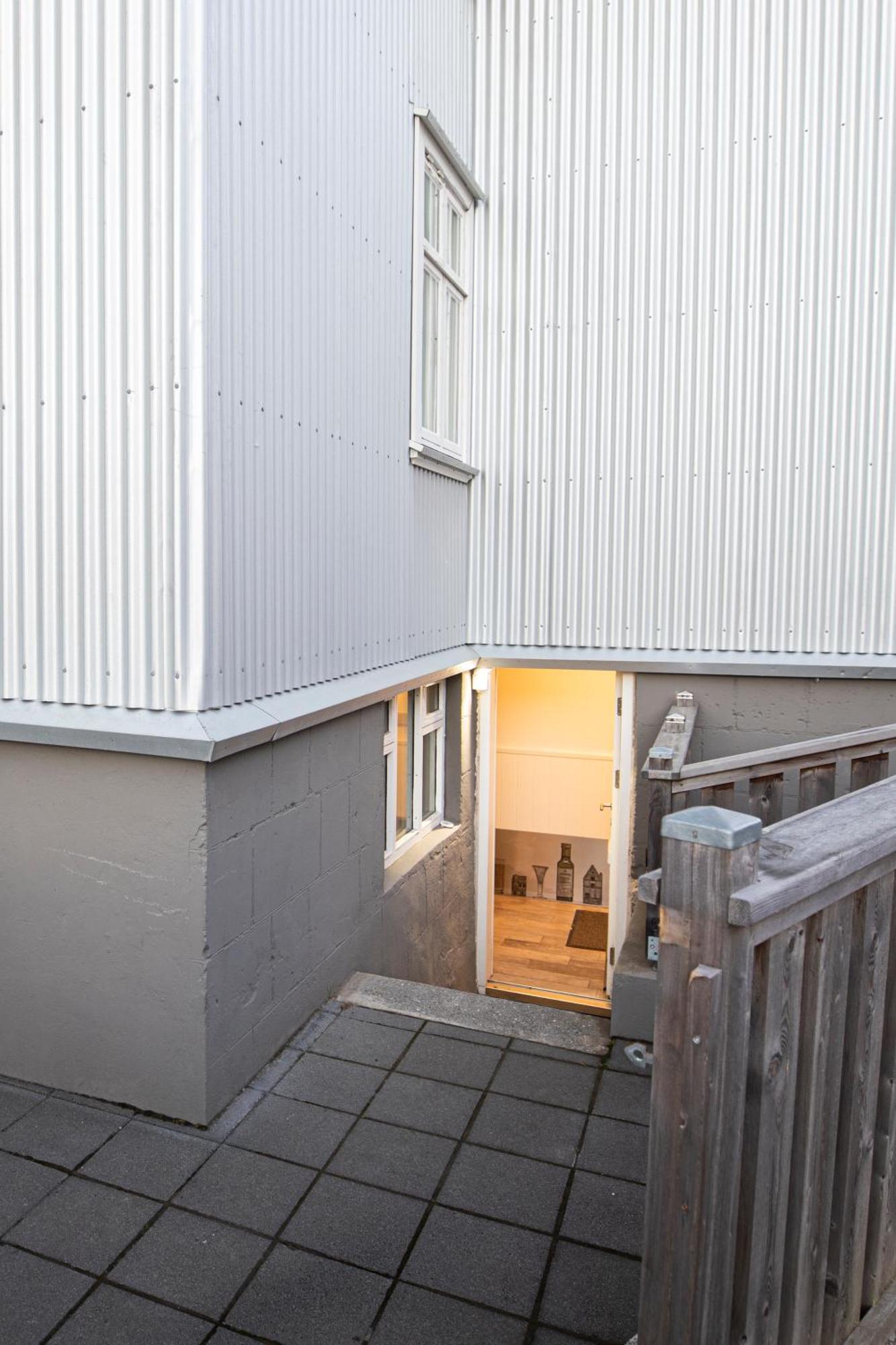 Day Dream Soleyjargata Rooms & Apartments Reykjavik Exterior photo